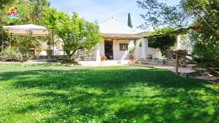 Image No.16-Ferme de 9 chambres à vendre à Iznájar