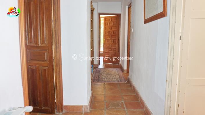 Image No.34-Ferme de 9 chambres à vendre à Iznájar