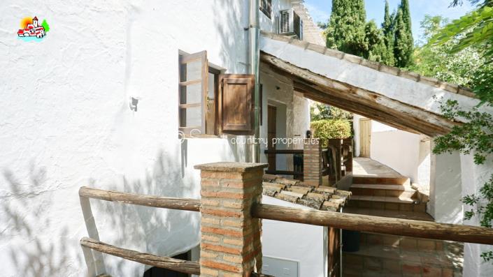 Image No.40-Ferme de 9 chambres à vendre à Iznájar