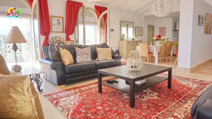 Image No.4-Propriété de pays de 5 chambres à vendre à Iznájar