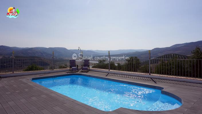 Image No.10-Propriété de pays de 5 chambres à vendre à Iznájar