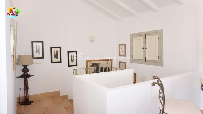 Image No.12-Propriété de pays de 5 chambres à vendre à Iznájar