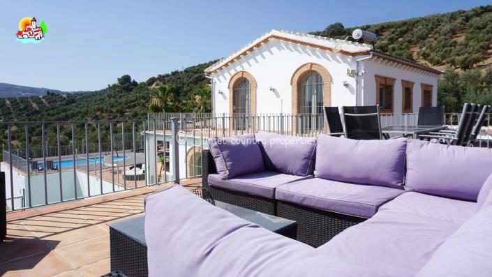 Image No.22-Propriété de pays de 5 chambres à vendre à Iznájar