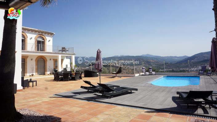 Image No.36-Propriété de pays de 5 chambres à vendre à Iznájar