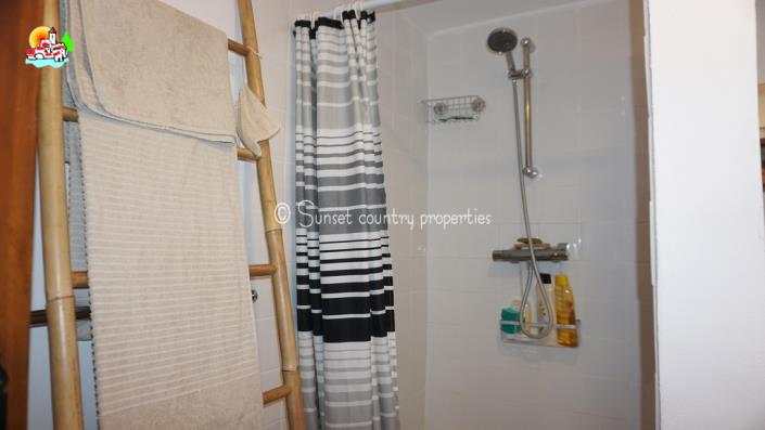 Image No.15-4 Bed Country Property for sale