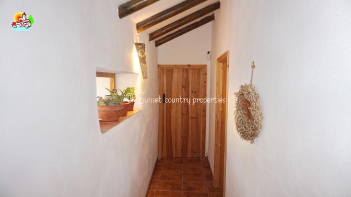 Image No.23-4 Bed Country Property for sale