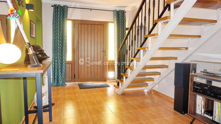 Image No.13-Maison de campagne de 4 chambres à vendre à Algarinejo