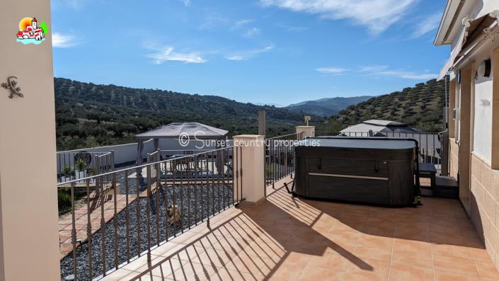 Image No.23-Maison de campagne de 4 chambres à vendre à Algarinejo