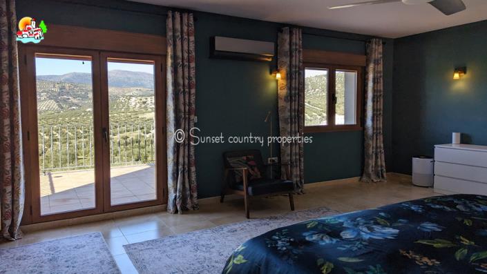 Image No.31-Maison de campagne de 4 chambres à vendre à Algarinejo