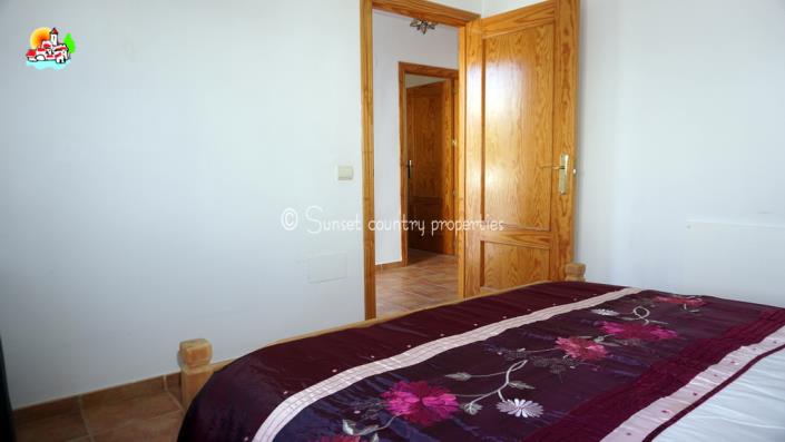 Image No.17-Maison de ville de 4 chambres à vendre à Iznájar