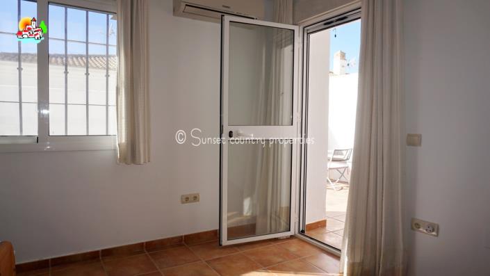 Image No.27-Maison de ville de 4 chambres à vendre à Iznájar