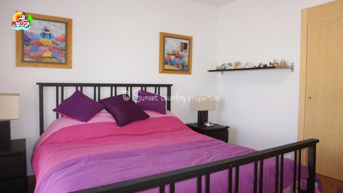 Image No.32-Maison de ville de 4 chambres à vendre à Iznájar