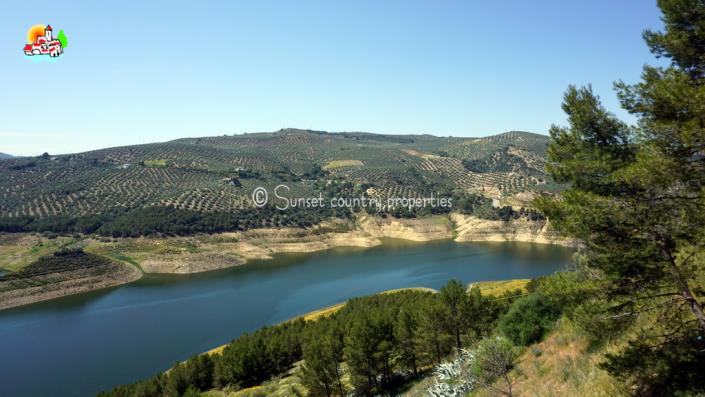 Image No.20-Maison de ville de 3 chambres à vendre à Iznájar