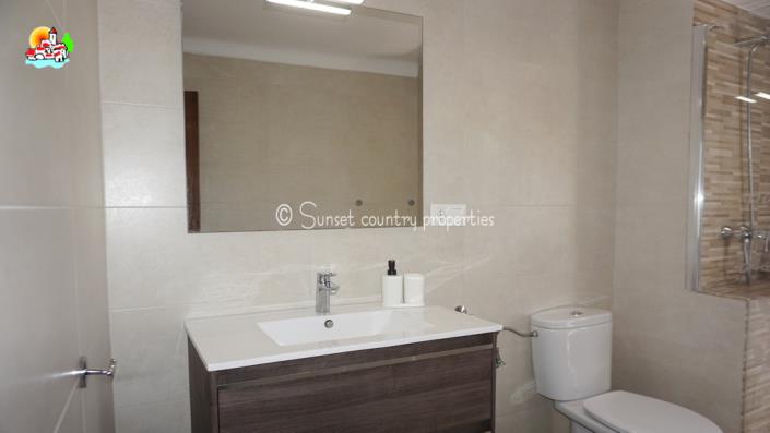 Image No.31-Maison de ville de 3 chambres à vendre à Iznájar