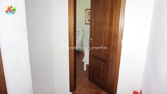 Image No.32-Maison de ville de 3 chambres à vendre à Iznájar