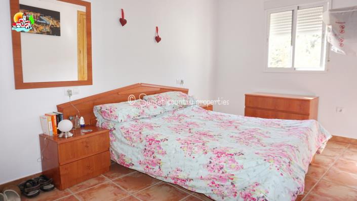 Image No.17-3 Bed Village House for sale