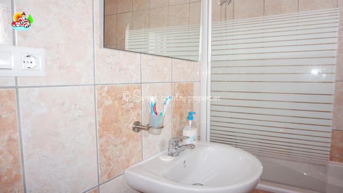 Image No.24-3 Bed Village House for sale