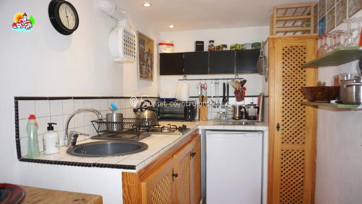 Image No.38-4 Bed Country Property for sale