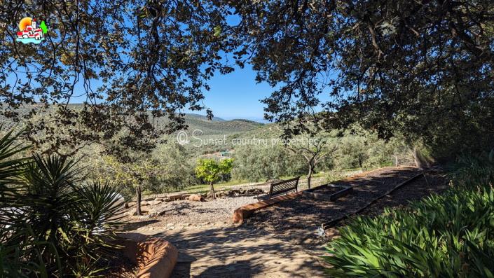 Image No.52-4 Bed Country Property for sale