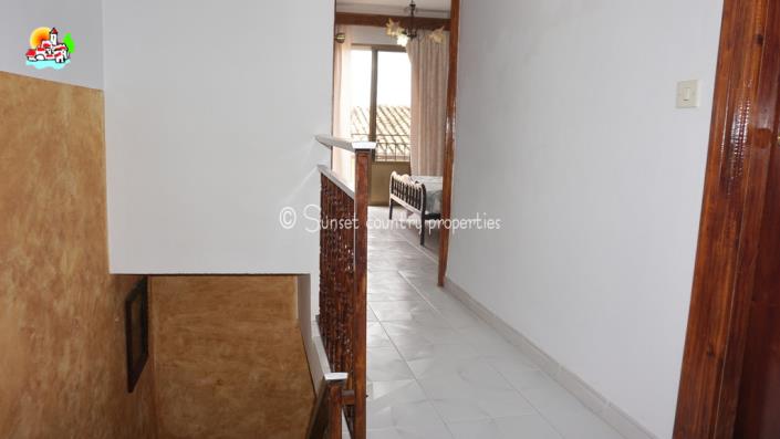 Image No.12-Maison de ville de 5 chambres à vendre à Rute