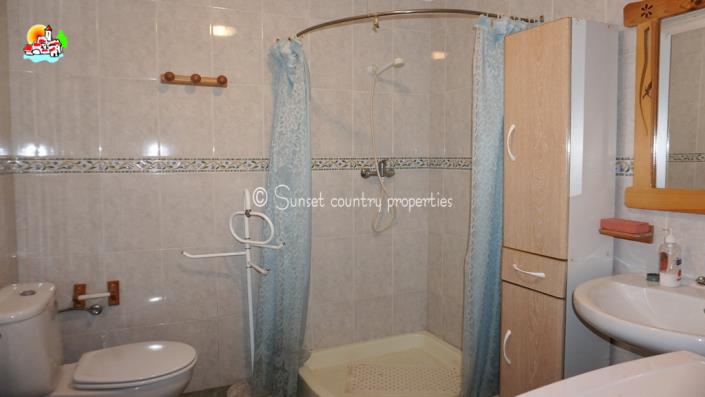 Image No.14-Maison de ville de 4 chambres à vendre à Iznájar