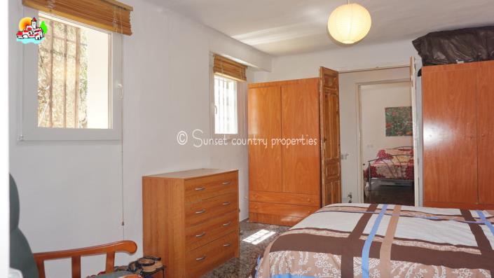 Image No.16-Maison de campagne de 4 chambres à vendre à Iznájar