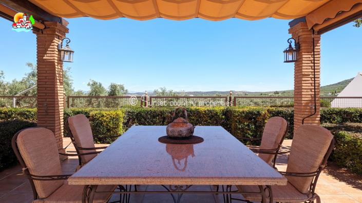 Image No.3-Bungalow de 3 chambres à vendre à Villanueva del Trabuco