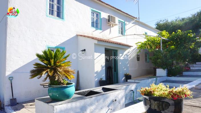 Image No.7-5 Bed Country House for sale