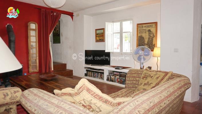 Image No.10-5 Bed Country House for sale