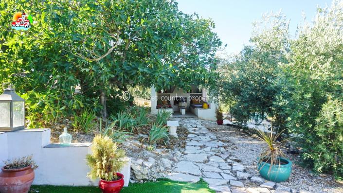 Image No.36-5 Bed Country House for sale