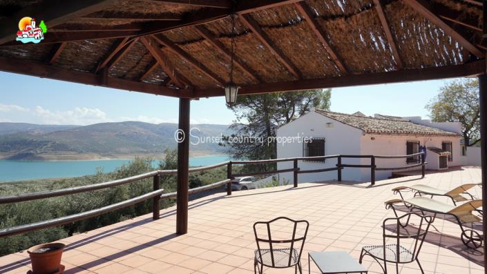 Image No.2-Propriété de pays de 3 chambres à vendre à Rute