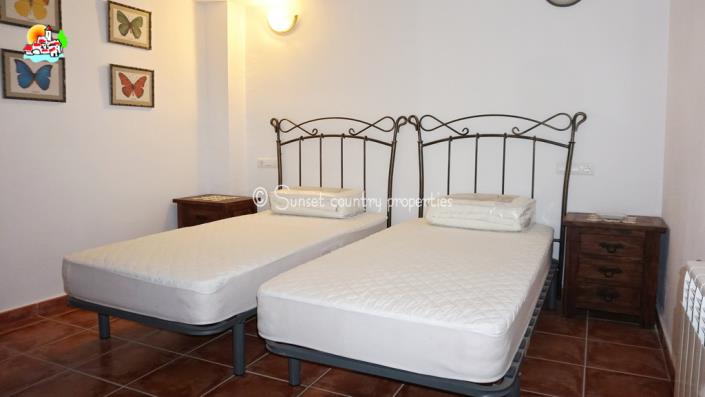 Image No.42-Propriété de pays de 3 chambres à vendre à Rute