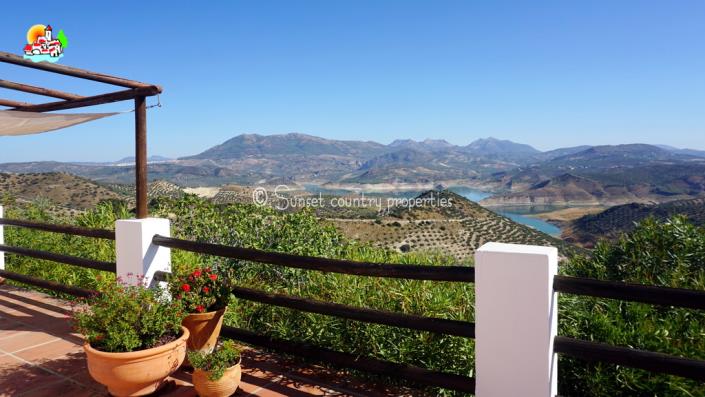 Image No.7-Propriété de pays de 5 chambres à vendre à Iznájar