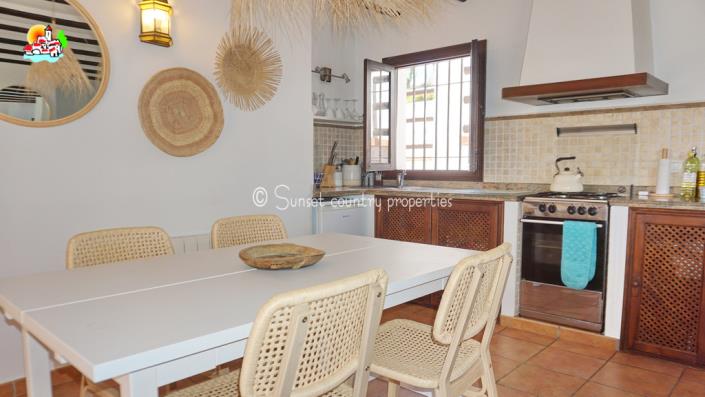 Image No.10-Propriété de pays de 5 chambres à vendre à Iznájar