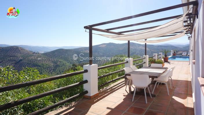 Image No.20-Propriété de pays de 5 chambres à vendre à Iznájar