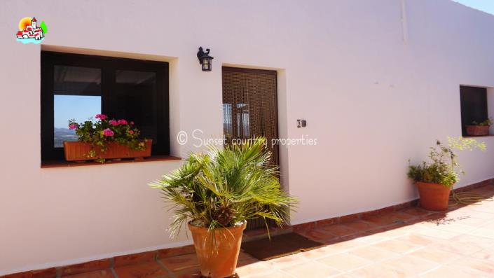 Image No.34-Propriété de pays de 5 chambres à vendre à Iznájar