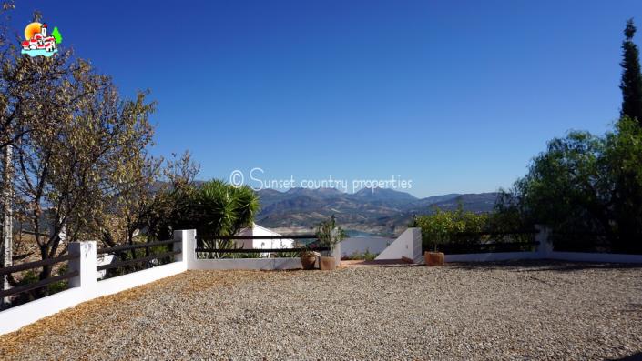 Image No.58-Propriété de pays de 5 chambres à vendre à Iznájar