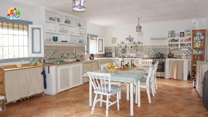 Image No.11-5 Bed Country Property for sale