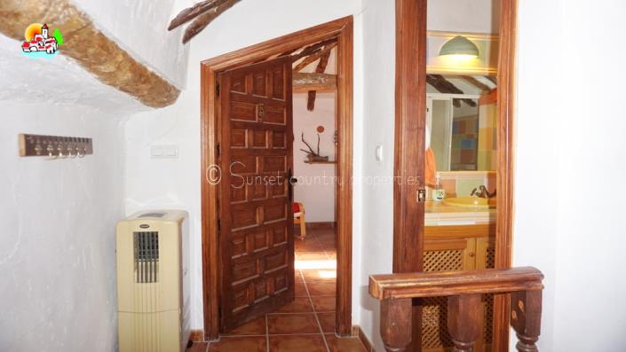 Image No.26-5 Bed Country Property for sale