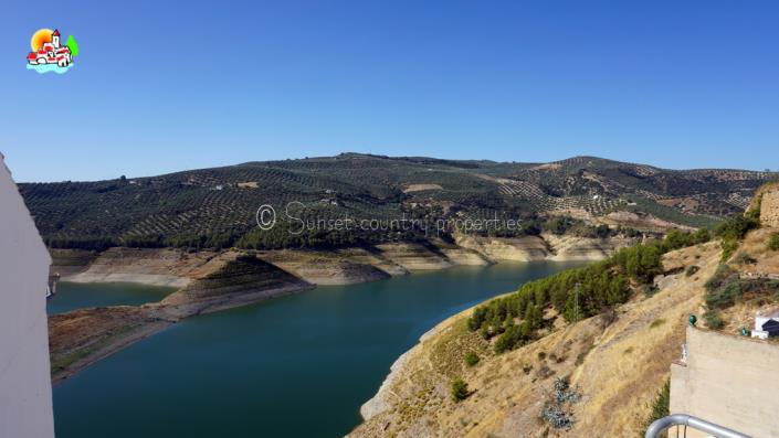 Image No.32-Maison de ville de 3 chambres à vendre à Iznájar