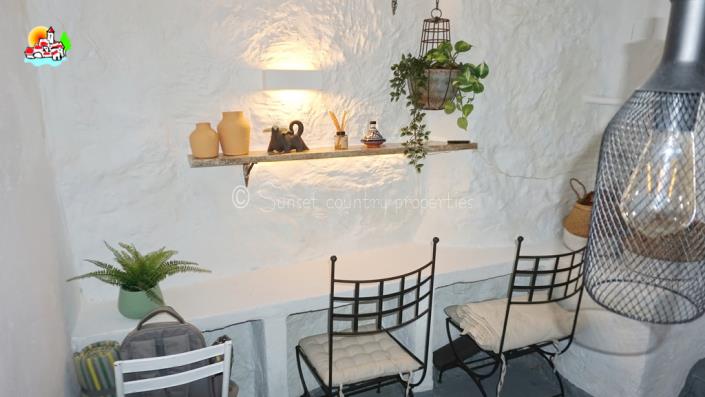 Image No.40-Maison de ville de 3 chambres à vendre à Iznájar