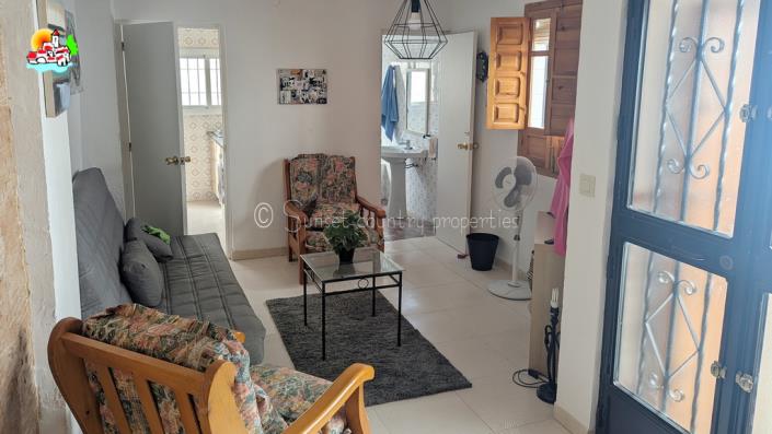 Image No.2-2 Bed Townhouse for sale