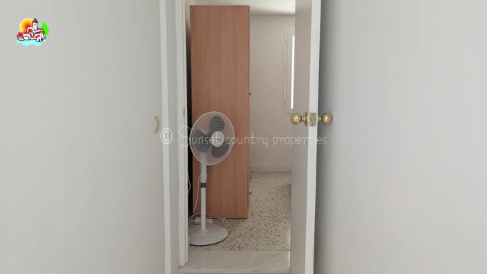 Image No.17-2 Bed Townhouse for sale