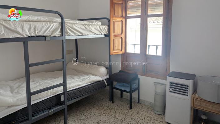 Image No.22-2 Bed Townhouse for sale