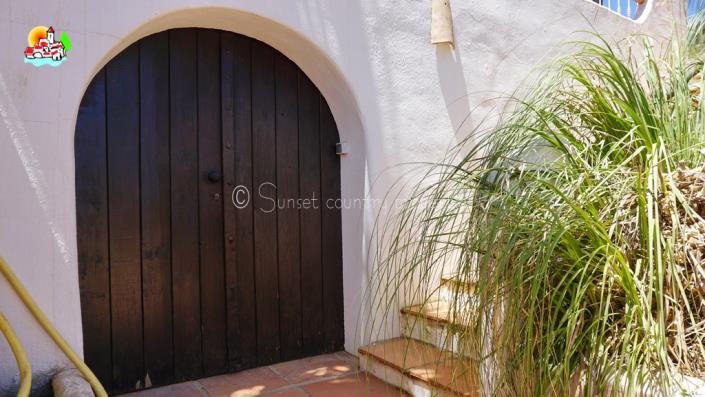 Image No.45-4 Bed Country Property for sale