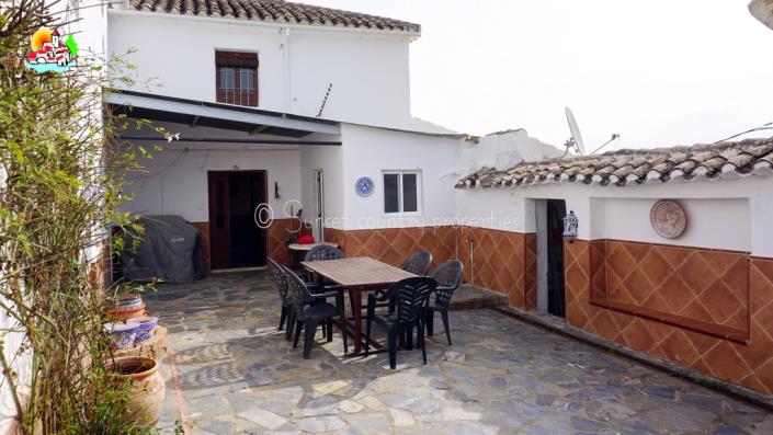 Image No.40-Propriété de pays de 4 chambres à vendre à Iznájar