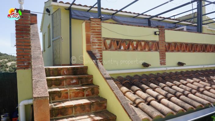 Image No.25-4 Bed Country Property for sale