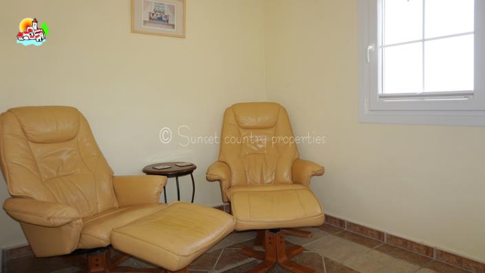 Image No.36-4 Bed Country Property for sale