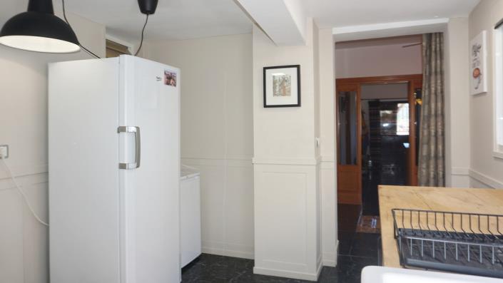 Image No.14-4 Bed Townhouse for sale