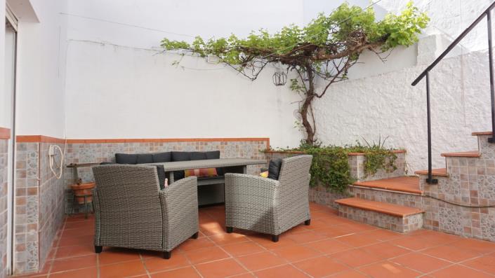 Image No.15-4 Bed Townhouse for sale